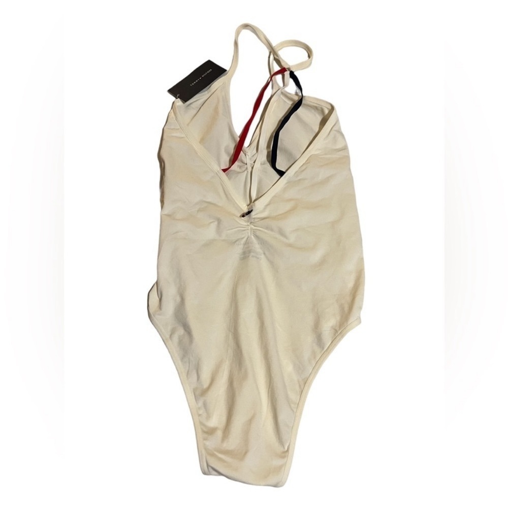 Tommy Hilfiger seemless bodysuit size small​ white v neck spaghetti strap​​